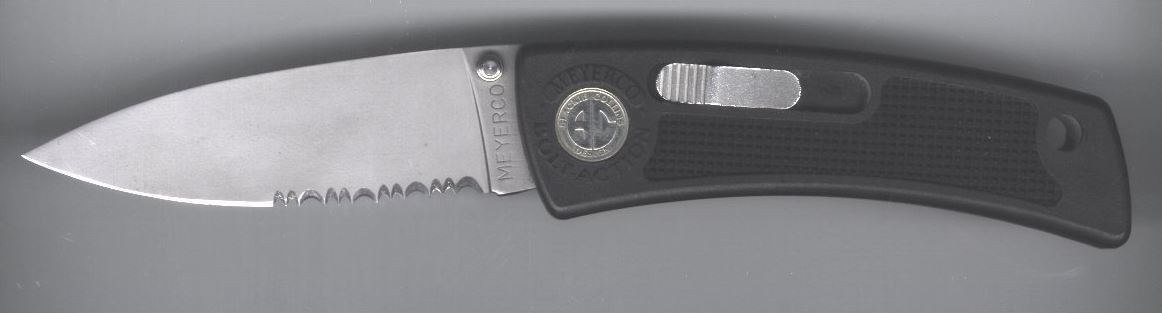 Serrated knife